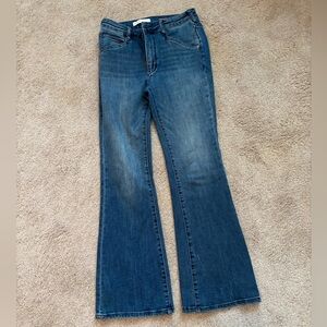 Anthropologie Pilcro flare bottom jeans
